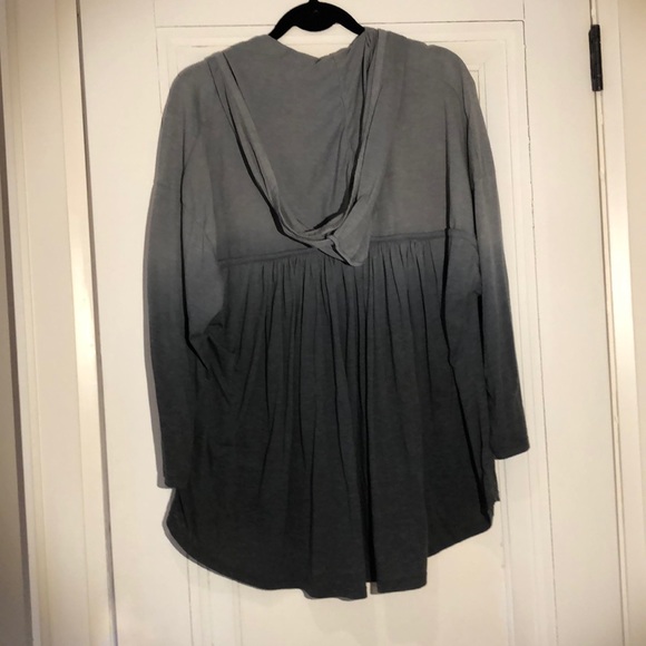 Ombré long sleeve shirt with hood - Picture 1 of 4